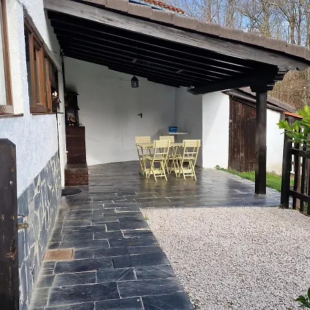 Con Jardin Y Barbacoa