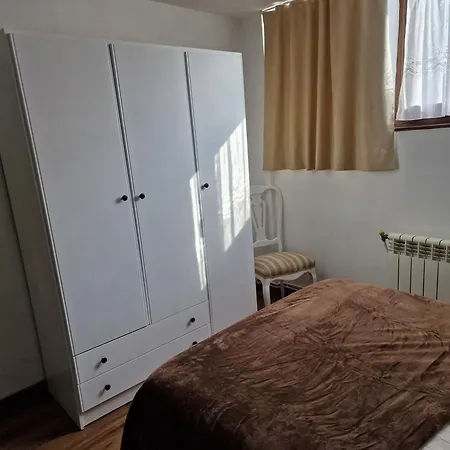 Con Jardin Y Barbacoa * Onís